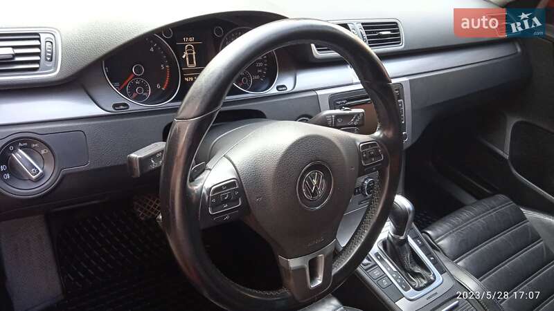 Фото Volkswagen Passat з оголошення AUTO.RIA