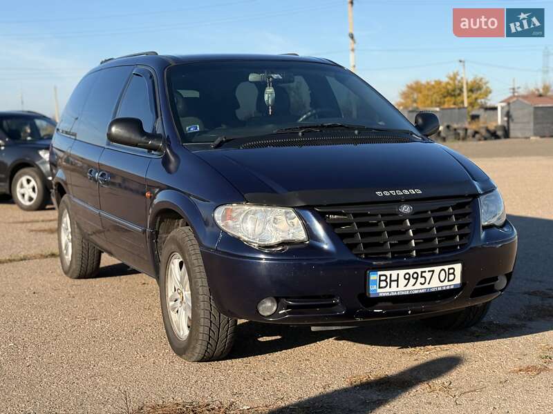 Фото Chrysler Grand Voyager з оголошення AUTO.RIA