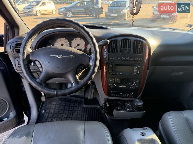 Фото Chrysler Grand Voyager з оголошення AUTO.RIA