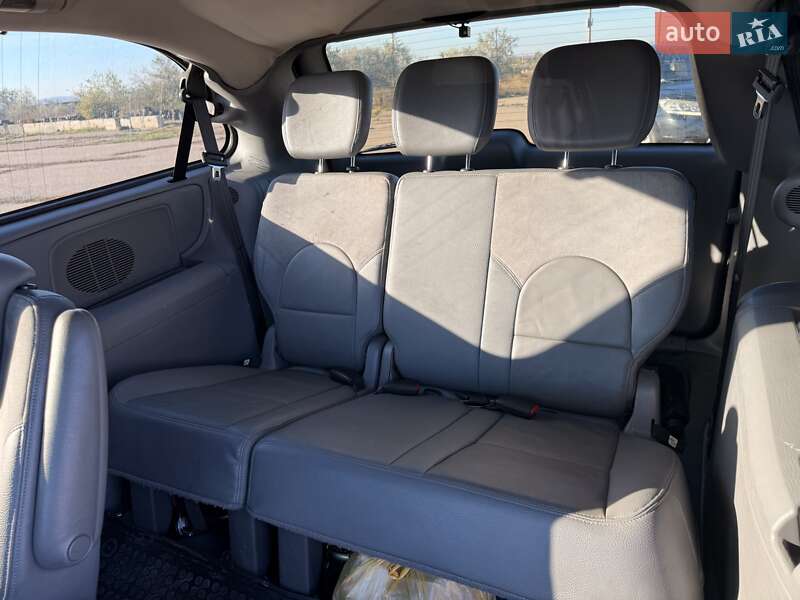 Фото Chrysler Grand Voyager з оголошення AUTO.RIA