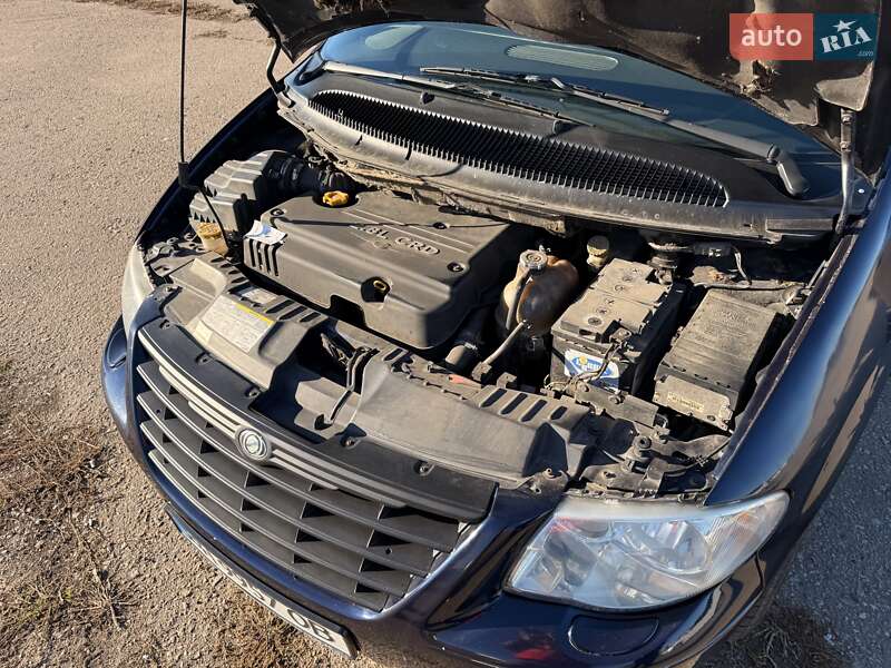 Фото Chrysler Grand Voyager з оголошення AUTO.RIA