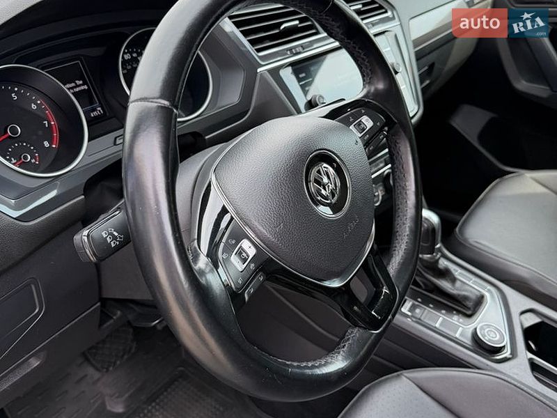 Фото Volkswagen Tiguan з оголошення AUTO.RIA