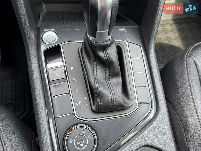 Фото Volkswagen Tiguan з оголошення AUTO.RIA