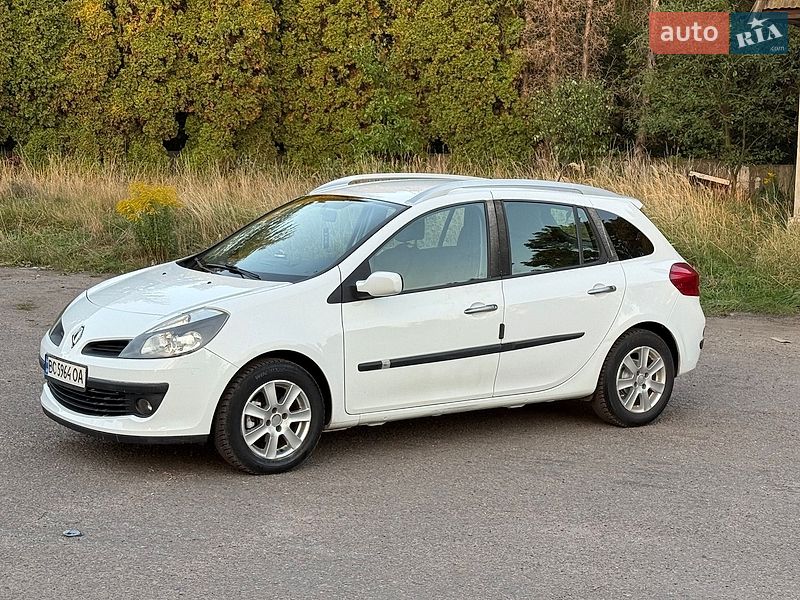 Фото Renault Clio з оголошення AUTO.RIA