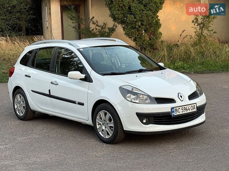 Фото Renault Clio з оголошення AUTO.RIA