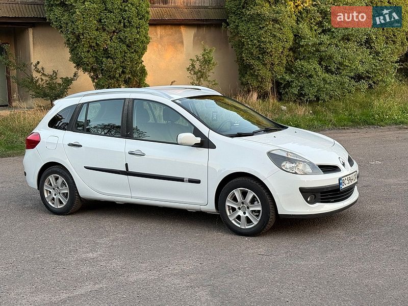 Фото Renault Clio з оголошення AUTO.RIA