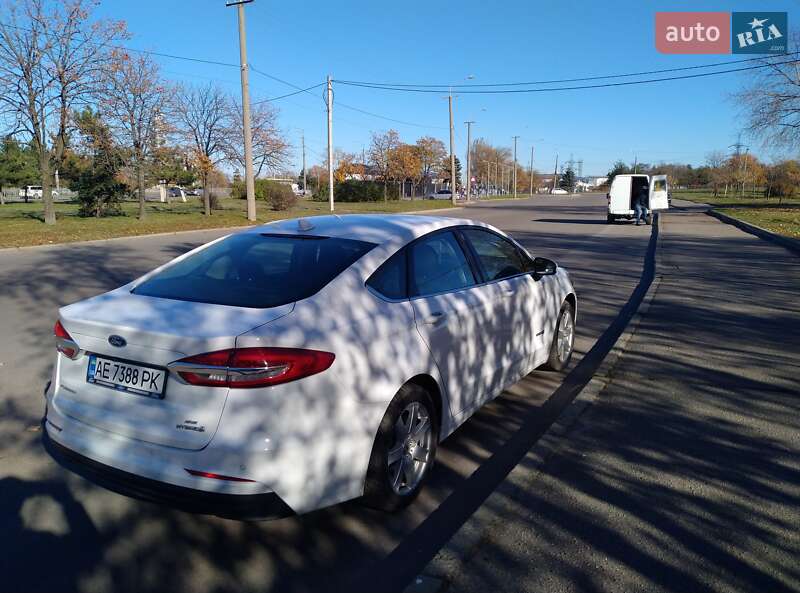 Фото Ford Fusion з оголошення AUTO.RIA
