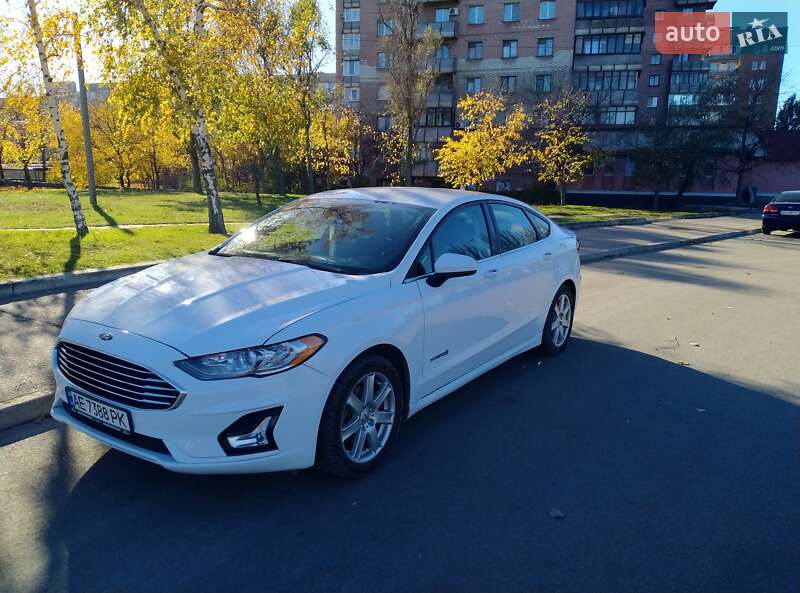 Фото Ford Fusion з оголошення AUTO.RIA