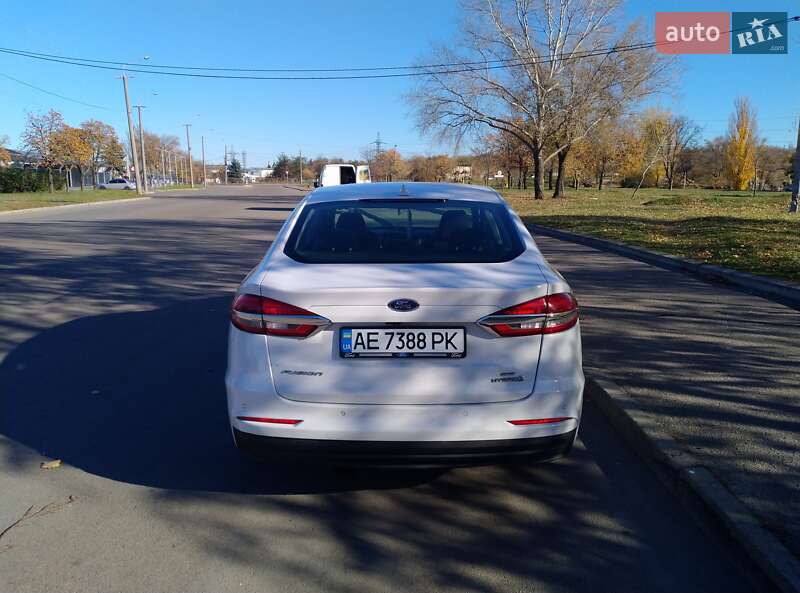 Фото Ford Fusion з оголошення AUTO.RIA