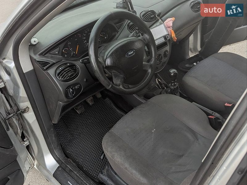 Фото Ford Focus з оголошення AUTO.RIA