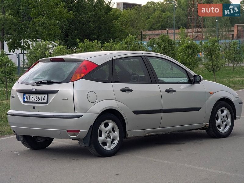 Фото Ford Focus з оголошення AUTO.RIA