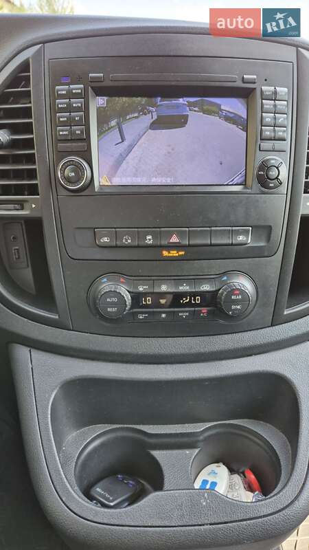 Фото Mercedes-Benz Metris з оголошення AUTO.RIA