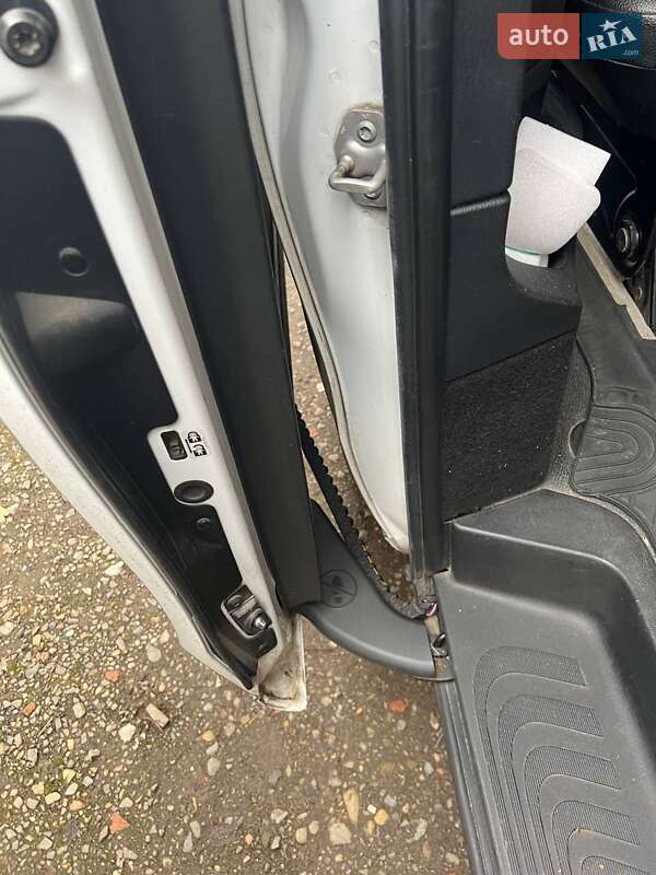 Фото Mercedes-Benz Metris з оголошення AUTO.RIA