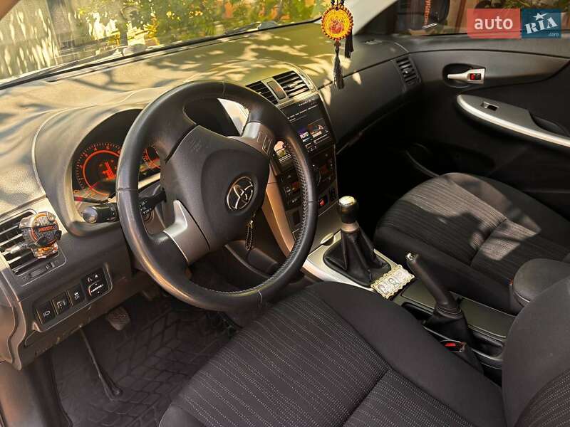 Фото Toyota Corolla з оголошення AUTO.RIA