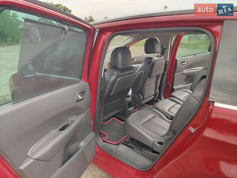 Фото Peugeot 5008 з оголошення AUTO.RIA