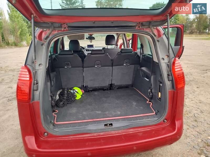Фото Peugeot 5008 з оголошення AUTO.RIA