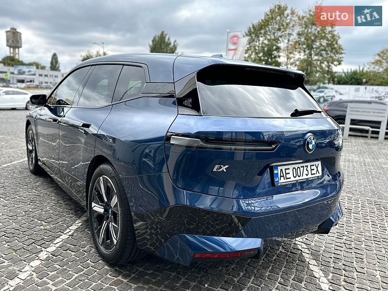 Фото BMW iX з оголошення AUTO.RIA