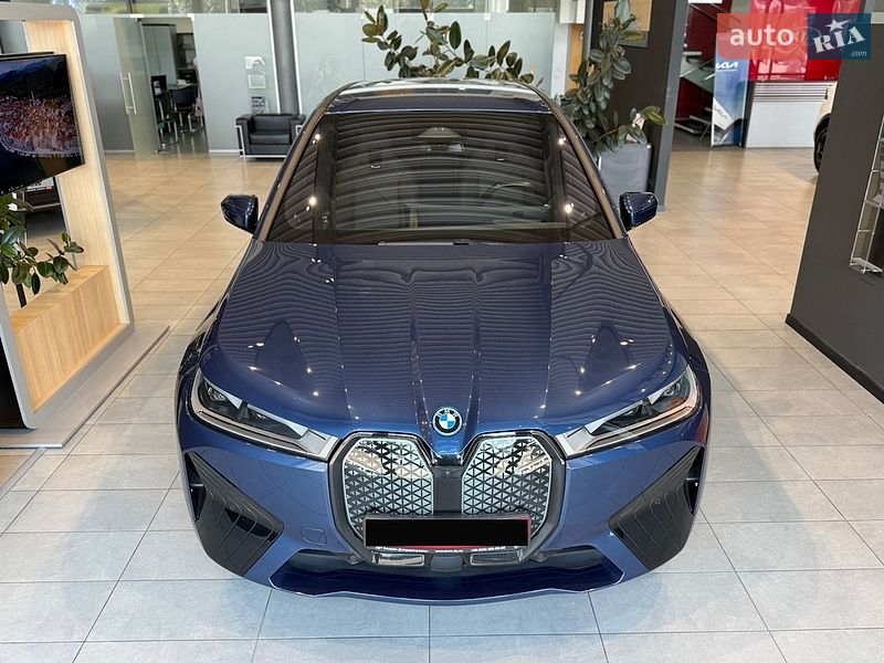 Фото BMW iX з оголошення AUTO.RIA