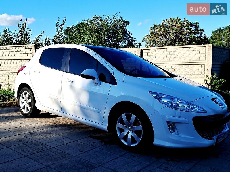 Фото Peugeot 308 з оголошення AUTO.RIA