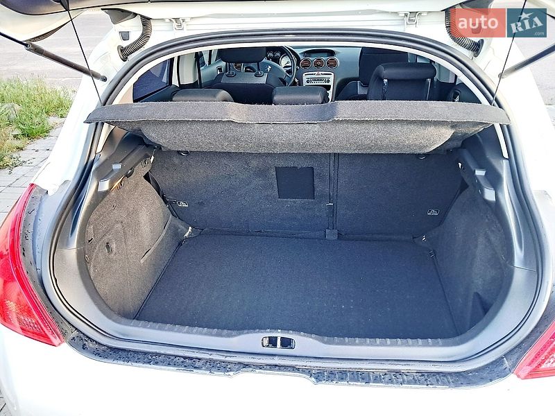 Фото Peugeot 308 з оголошення AUTO.RIA