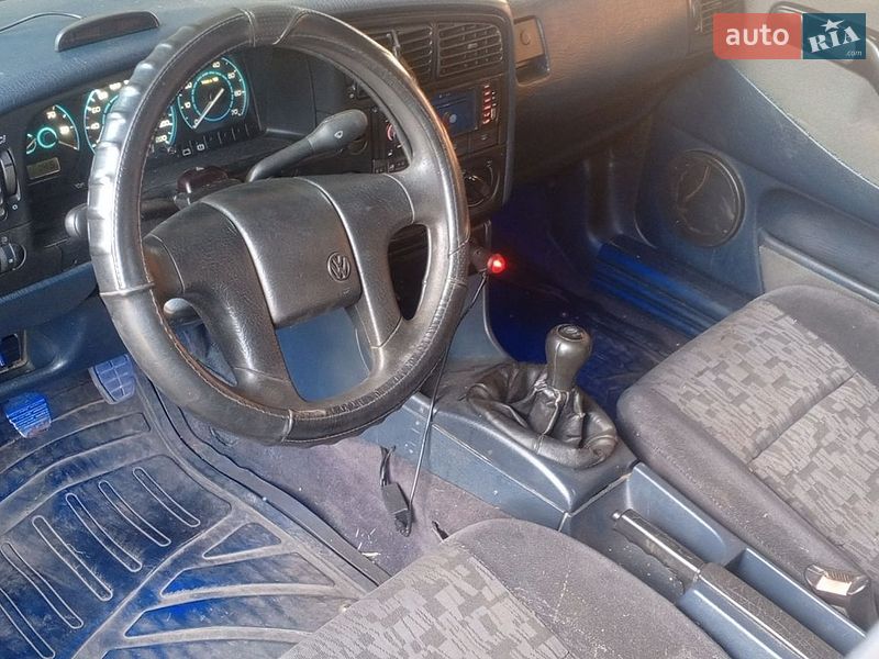 Фото Volkswagen Passat з оголошення AUTO.RIA
