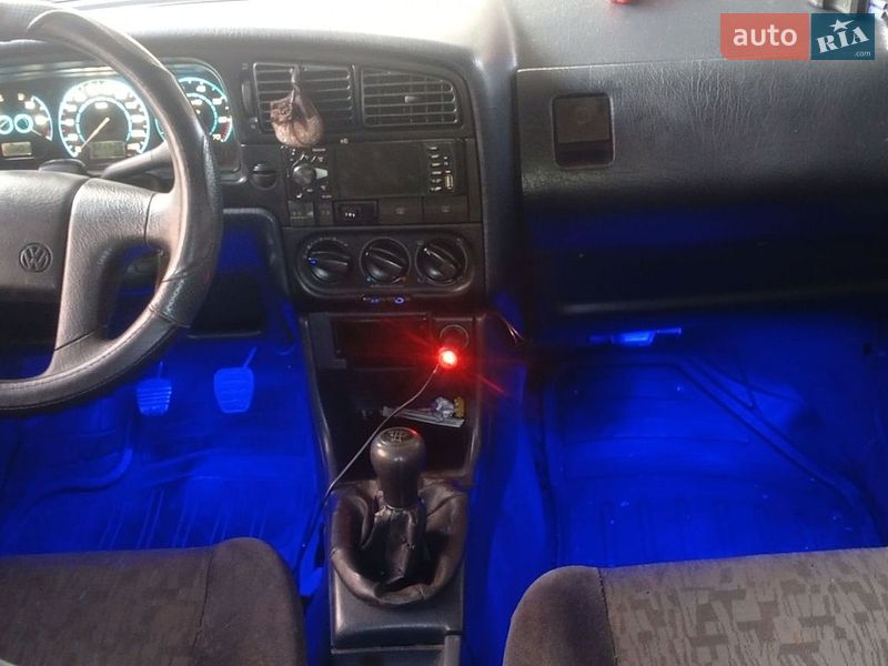 Фото Volkswagen Passat з оголошення AUTO.RIA