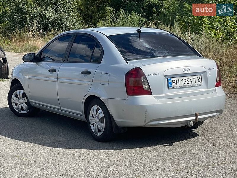Фото Hyundai Accent з оголошення AUTO.RIA