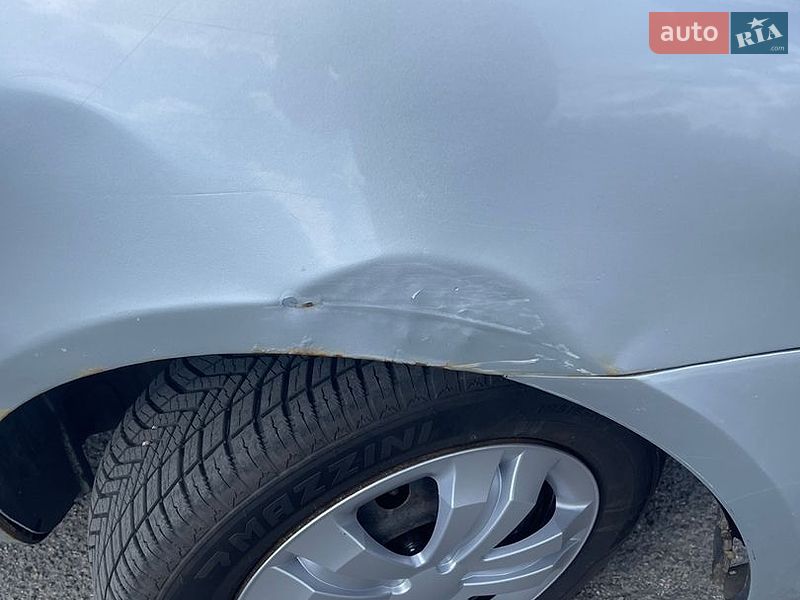 Фото Hyundai Accent з оголошення AUTO.RIA