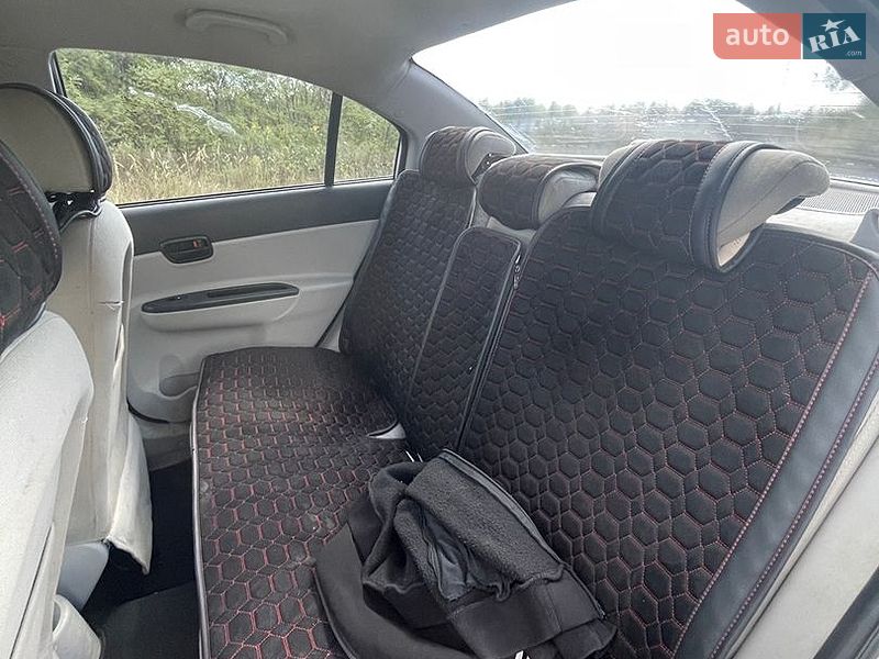 Фото Hyundai Accent з оголошення AUTO.RIA