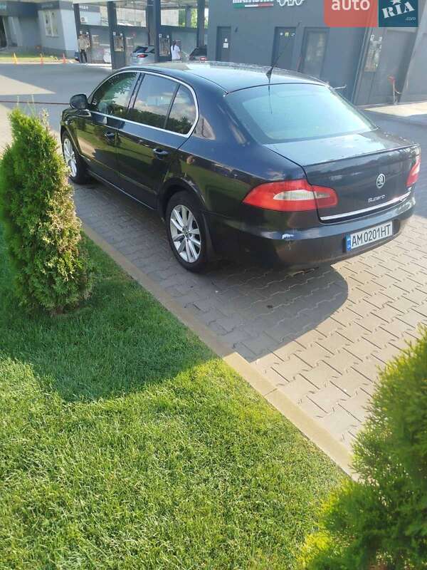 Фото Skoda Superb з оголошення AUTO.RIA