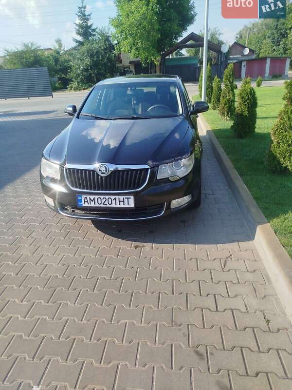 Фото Skoda Superb з оголошення AUTO.RIA