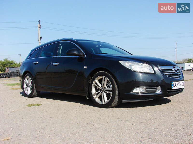 Фото Opel Insignia з оголошення AUTO.RIA