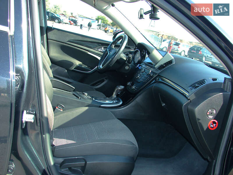 Фото Opel Insignia з оголошення AUTO.RIA