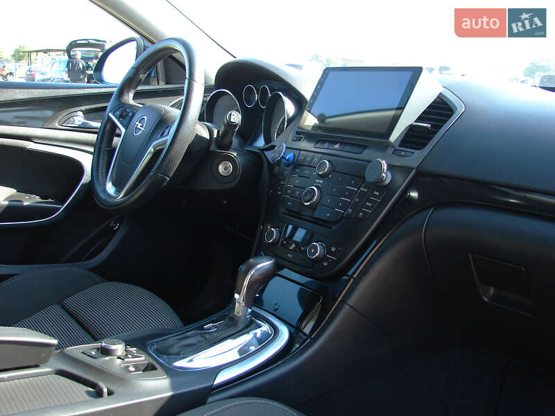 Фото Opel Insignia з оголошення AUTO.RIA