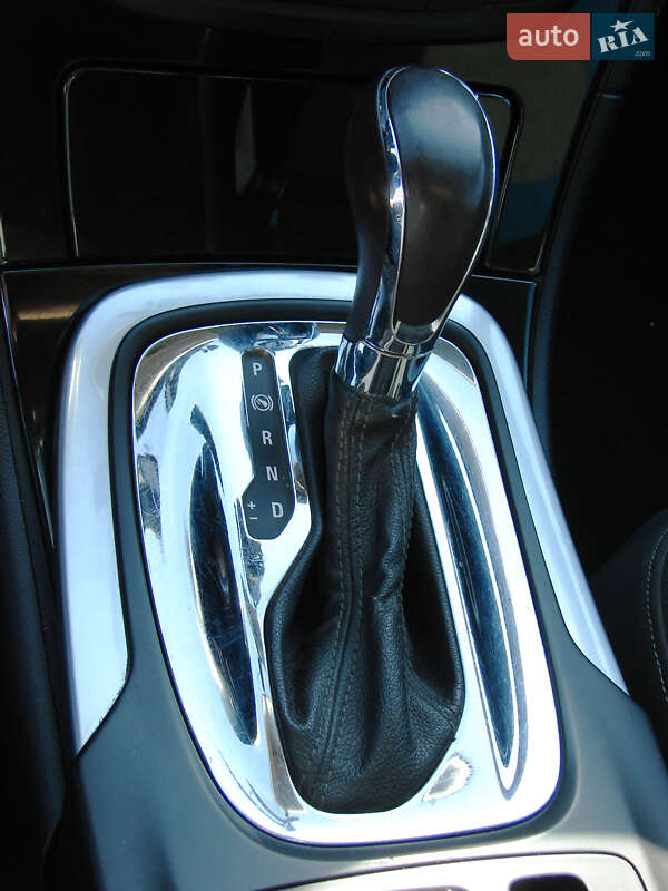 Фото Opel Insignia з оголошення AUTO.RIA