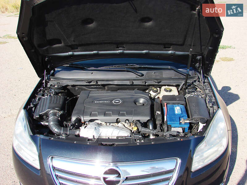 Фото Opel Insignia з оголошення AUTO.RIA