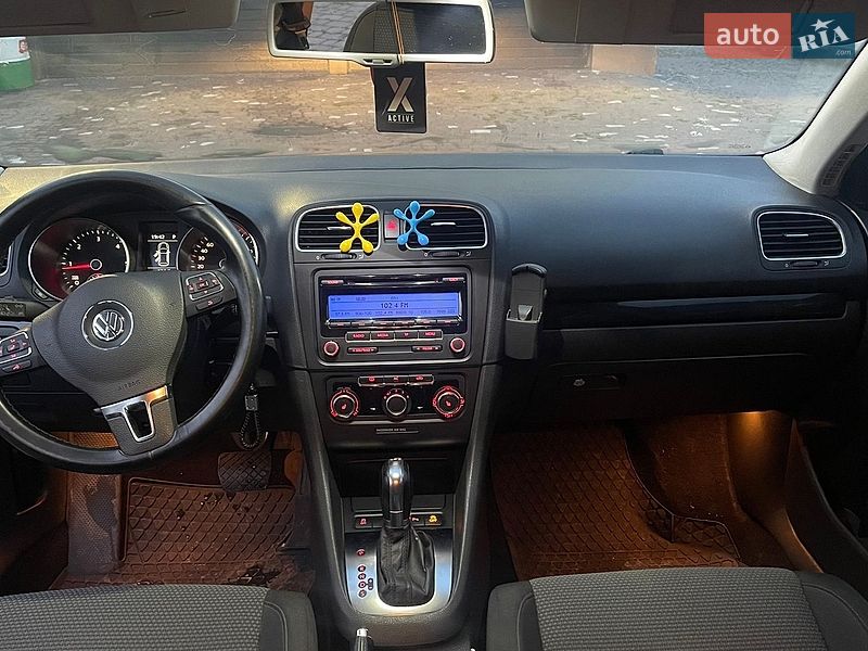 Фото Volkswagen Golf з оголошення AUTO.RIA