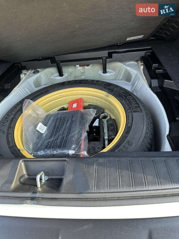 Фото Subaru Outback з оголошення AUTO.RIA