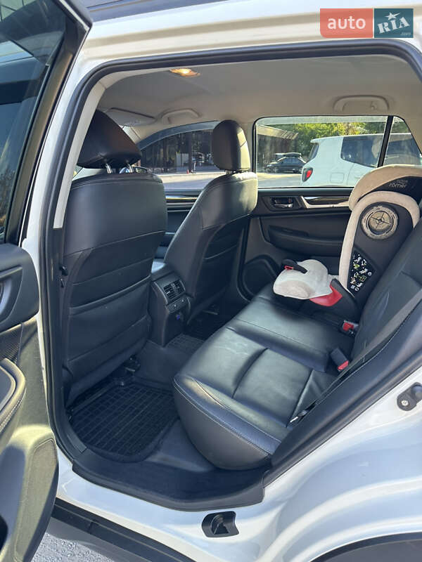 Фото Subaru Outback з оголошення AUTO.RIA