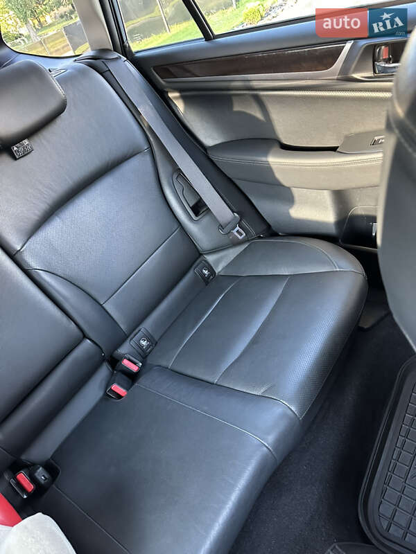 Фото Subaru Outback з оголошення AUTO.RIA