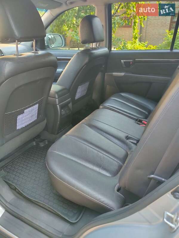 Фото Hyundai Santa FE з оголошення AUTO.RIA