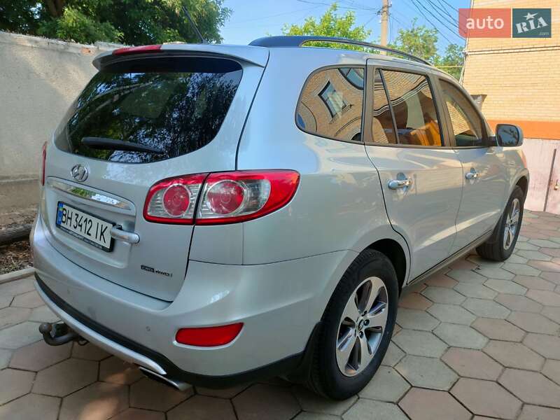 Фото Hyundai Santa FE з оголошення AUTO.RIA
