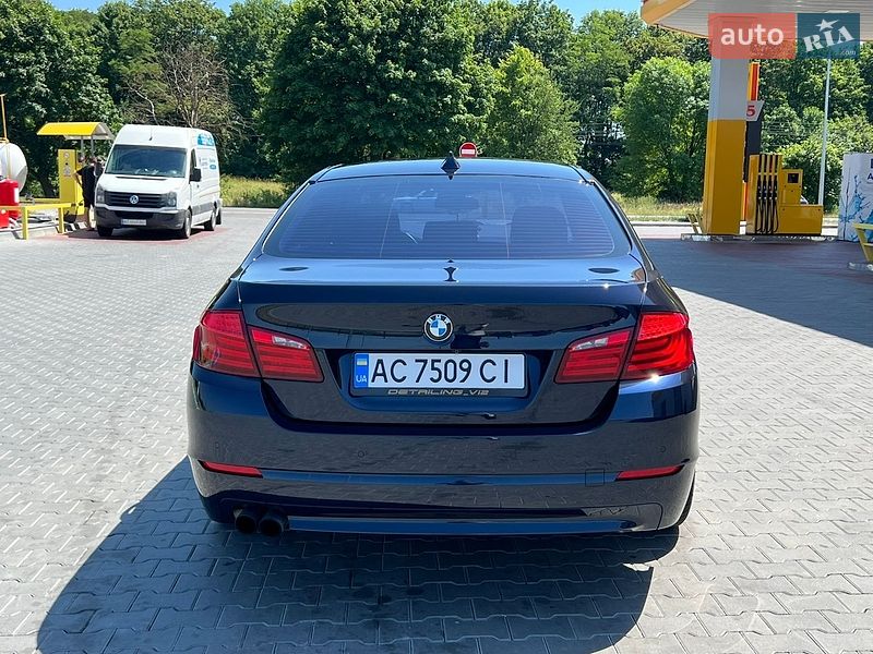 Фото BMW 5 Series з оголошення AUTO.RIA