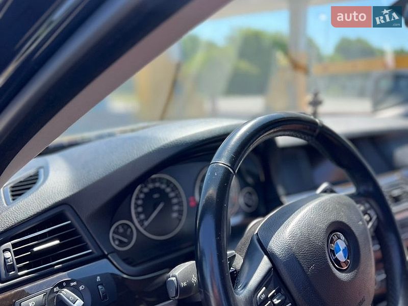 Фото BMW 5 Series з оголошення AUTO.RIA