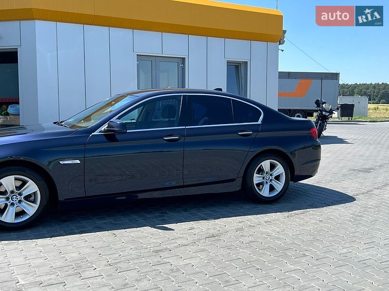 Фото BMW 5 Series з оголошення AUTO.RIA