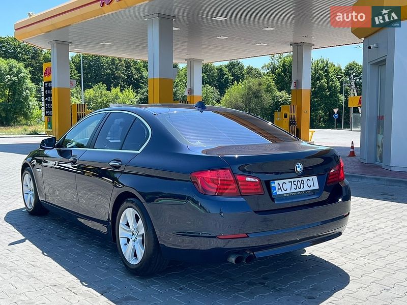 Фото BMW 5 Series з оголошення AUTO.RIA