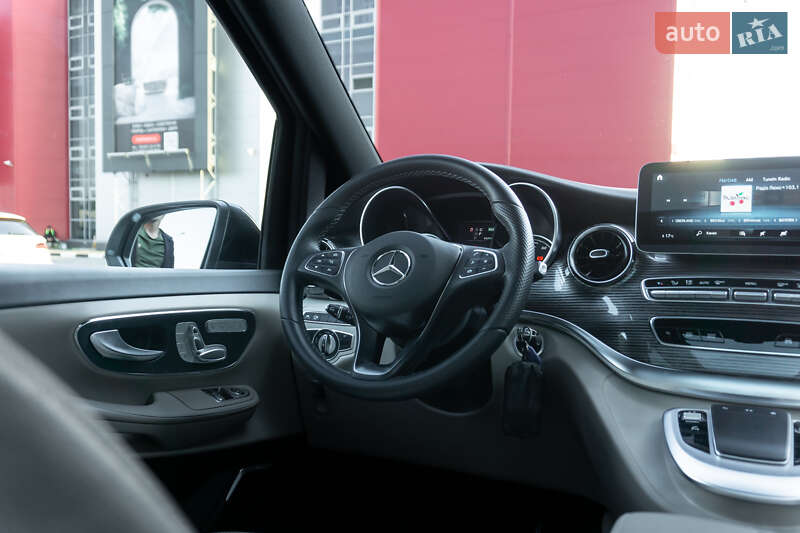 Фото Mercedes-Benz EQV з оголошення AUTO.RIA
