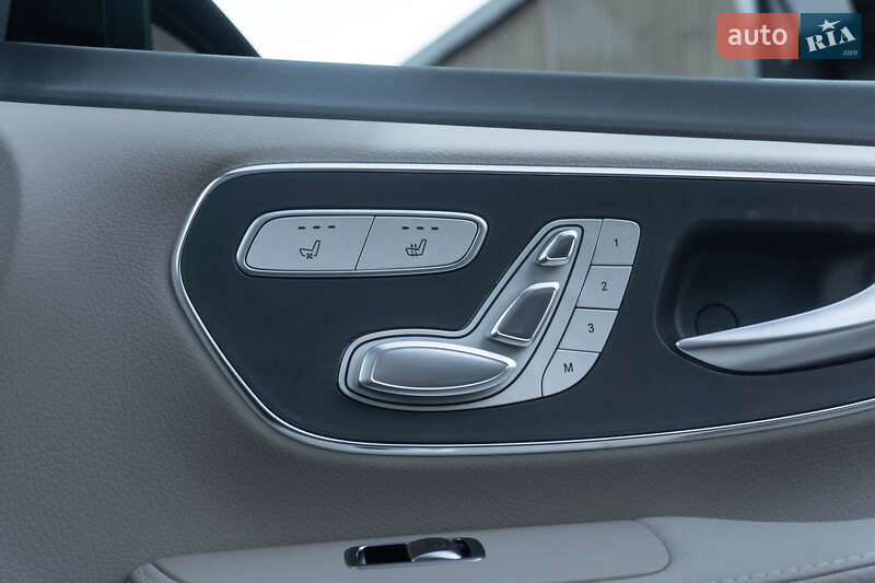 Фото Mercedes-Benz EQV з оголошення AUTO.RIA