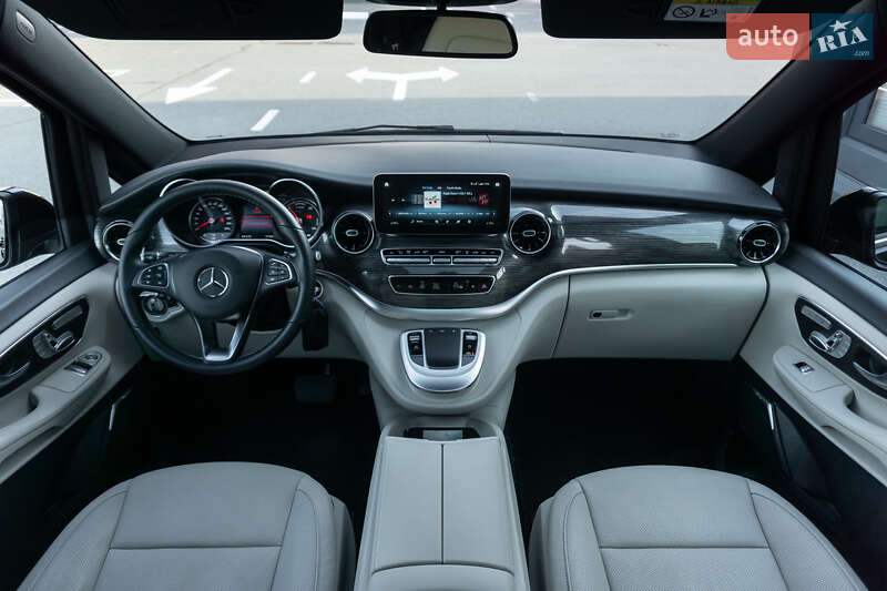 Фото Mercedes-Benz EQV з оголошення AUTO.RIA