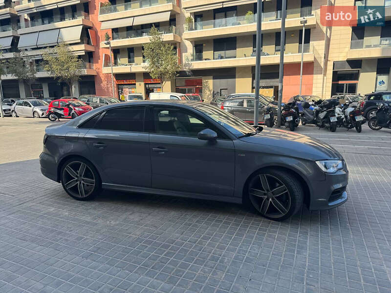 Фото Audi A3 з оголошення AUTO.RIA